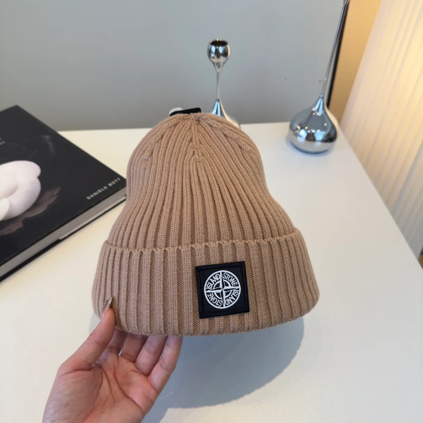 💰70¥ STONE ISLAND new wool hat, classic and versatile style